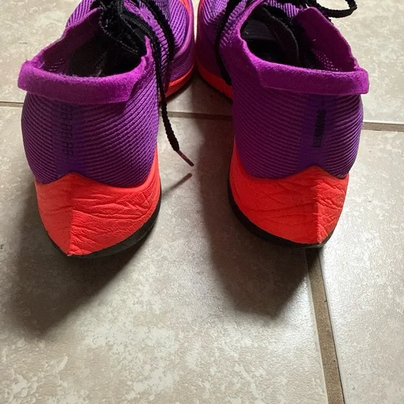 Nike womens vaporfly next 2%. - Picture 6 of 8